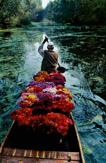 Steve McCurry, ‘Kashmir Flower Seller’, 1996
