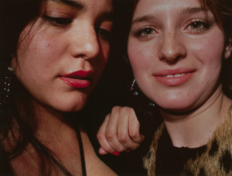 Two Women - Intimate Friends