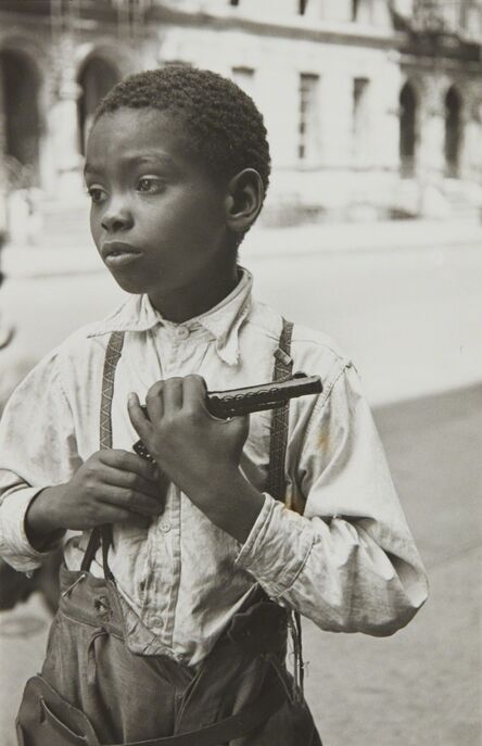 Helen Levitt, ‘New York City (young boy)’, 1942