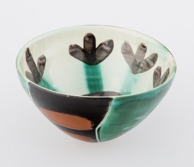 Pablo Picasso, ‘Visage’, 1955, Design/Decorative Art, Terre de faïence bowl, glazed and painted, Heritage Auctions