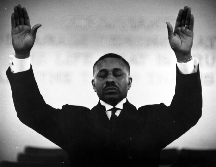 Pastor Ledbetter, Chicago