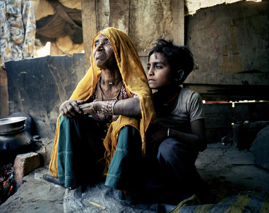 Roma Journeys, At the Zorawar Singh Gate II, Jaipur