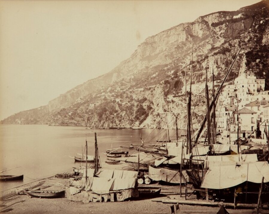 Amalfi. Marina e Panorama della Grotta di S. Cristofano