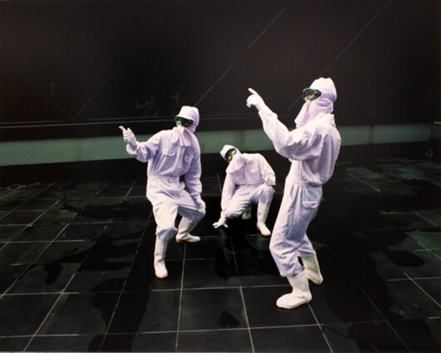 Urban heroes in the pond from Enokiberry Tree in Wonderland, Episode 3: another day another world