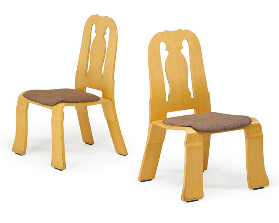 Pair of Queen Anne chairs, New York
