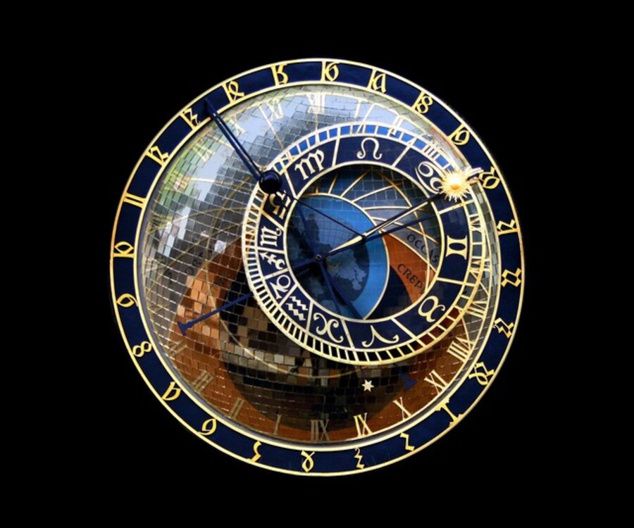The Mirror Ball Constellation No.4