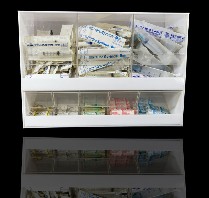 Damien Hirst, ‘Love Will Tear Us Apart’, 1995, Sculpture, Acrylic syringe dispenser cabinet, needles, syringes and packaging, Artsy x Rago/Wright