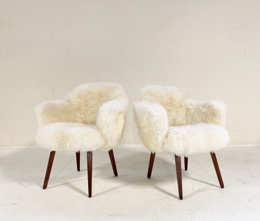 Executive Armchairs for Knoll, Restored in Brazilian Sheepskin