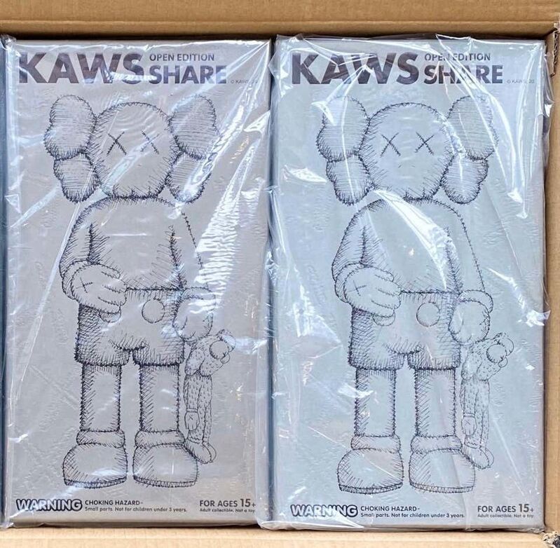 KAWS, ‘KAWS SHARE Set of 2 (KAWS share companion Grey & Brown)’, 2020, Sculpture, Painted Vinyl Cast Resin., Lot 180 Gallery