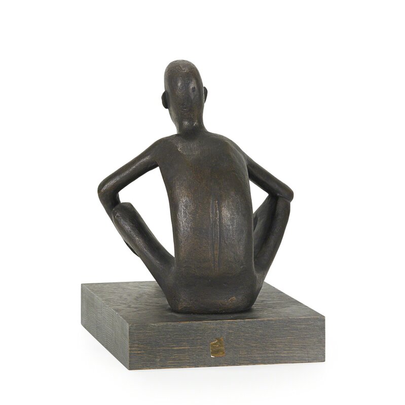Gerhard Marcks, ‘Hockender Knabe’, 1952, Sculpture, Bronze on wood base, Rago/Wright/LAMA/Toomey & Co.