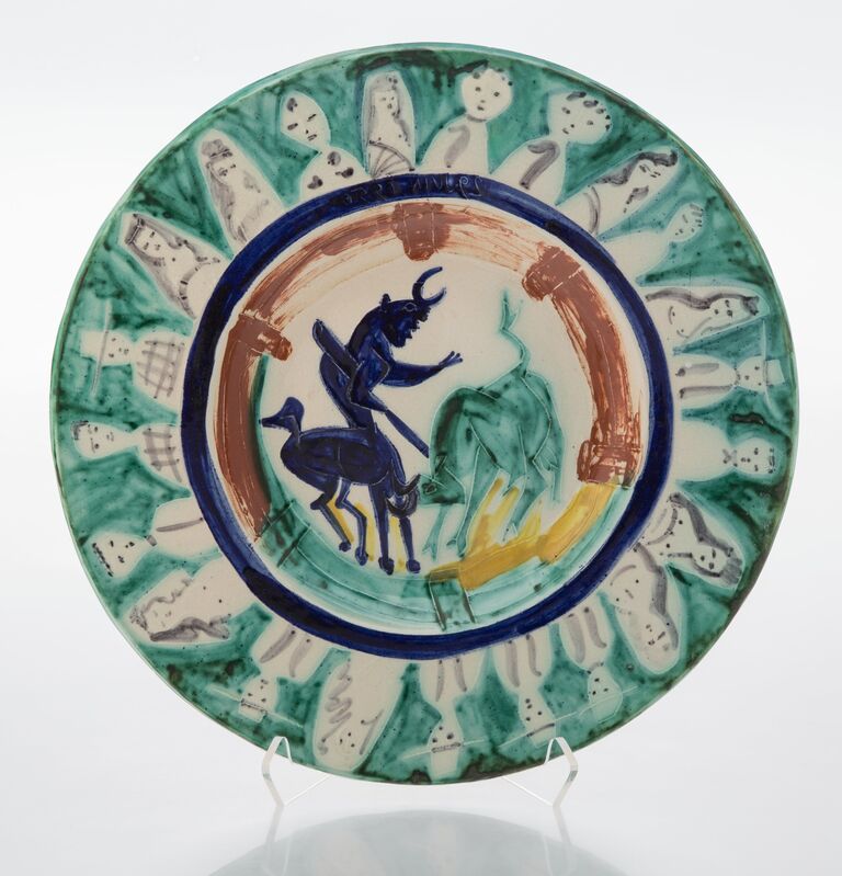 Pablo Picasso, ‘Corrida aux personnages’, 1950, Design/Decorative Art, Terre de faïence dish with glazing and hand painting, Heritage Auctions