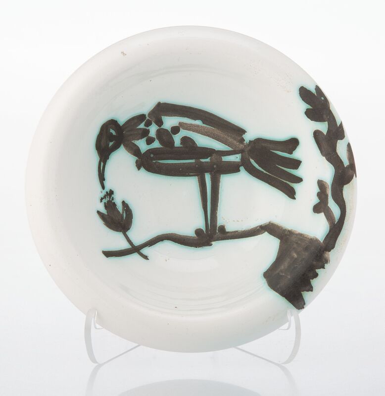 Pablo Picasso, ‘Oiseau sur la branche’, 1952, Design/Decorative Art, Terre de faïence ashtray, painted and partially glazed, Heritage Auctions