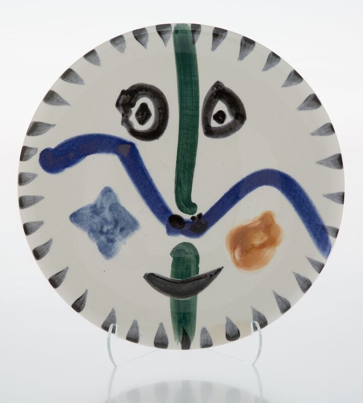 Pablo Picasso, ‘Visage No. 111’, 1963, Design/Decorative Art, Terre de faïence plate, glazed and painted, Heritage Auctions