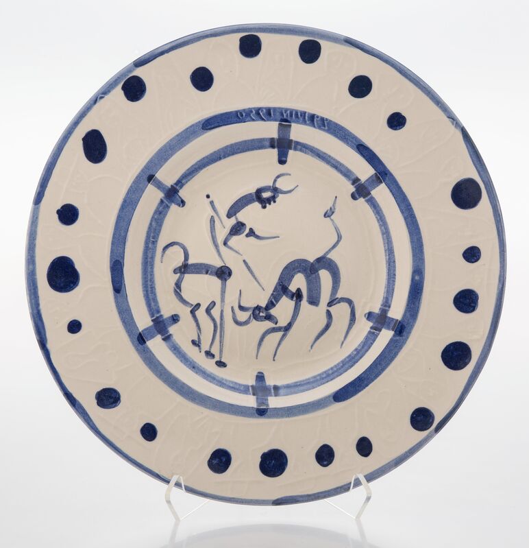 Pablo Picasso, ‘La pique’, 1950, Design/Decorative Art, Terre de faïence dish with glazing and hand painting, Heritage Auctions
