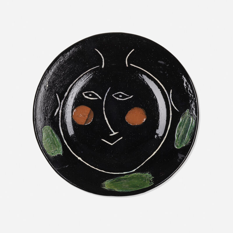 Pablo Picasso, ‘Visage Noir plate’, 1948, Design/Decorative Art, White earthenware with engobe decoration, Rago/Wright/LAMA
