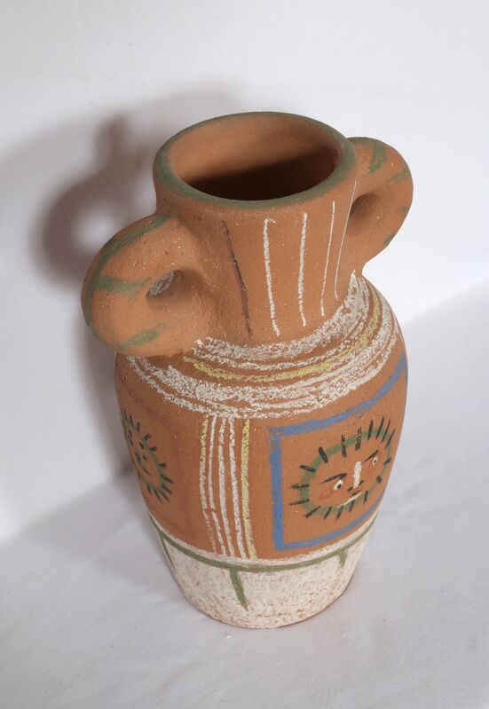 Pablo Picasso, ‘Vase avec decoration pastel (Vase with Pastel Decorations)’, 1953, Design/Decorative Art, Chamotted red earthenware clay, pastel decoration, RoGallery