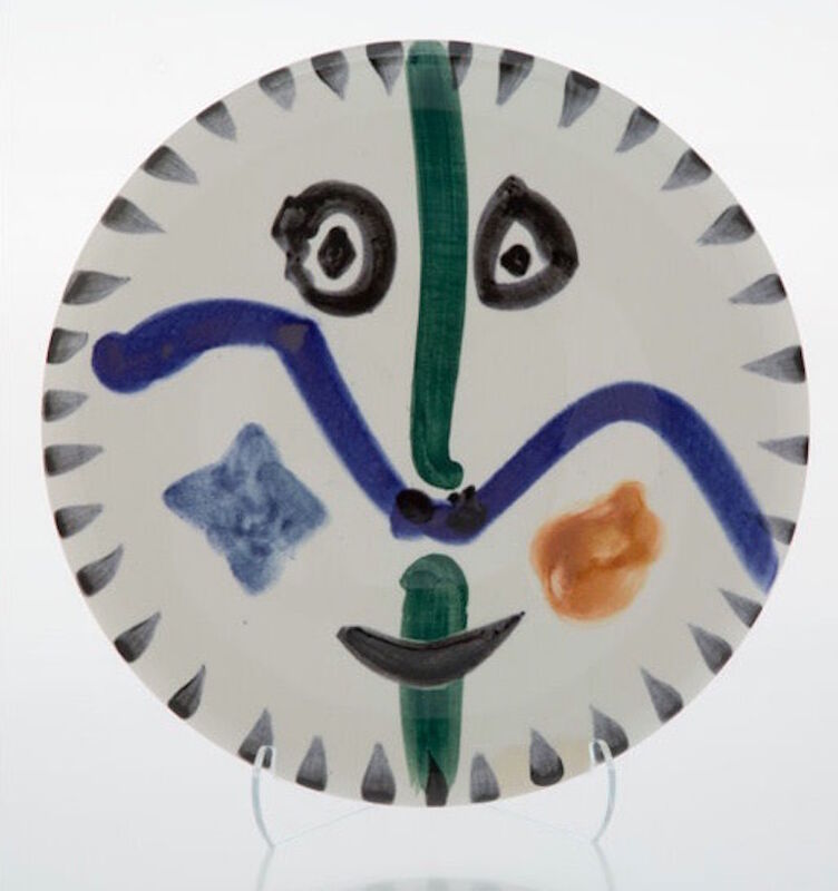 Pablo Picasso, ‘Visage n°111 (A.R.476)’, 1963, Design/Decorative Art, Terre de faïence plate, glazed and painted, HELENE BAILLY