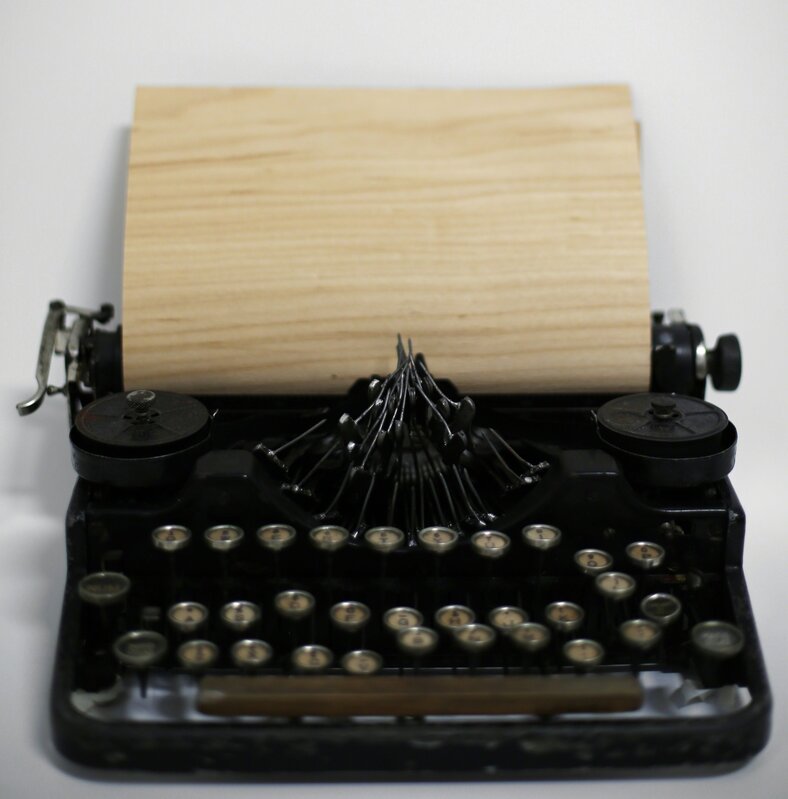 Glenda Leon, ‘El acto de la escritura’, 2018, Sculpture, Typewriter, nails, wood, Galeria Senda