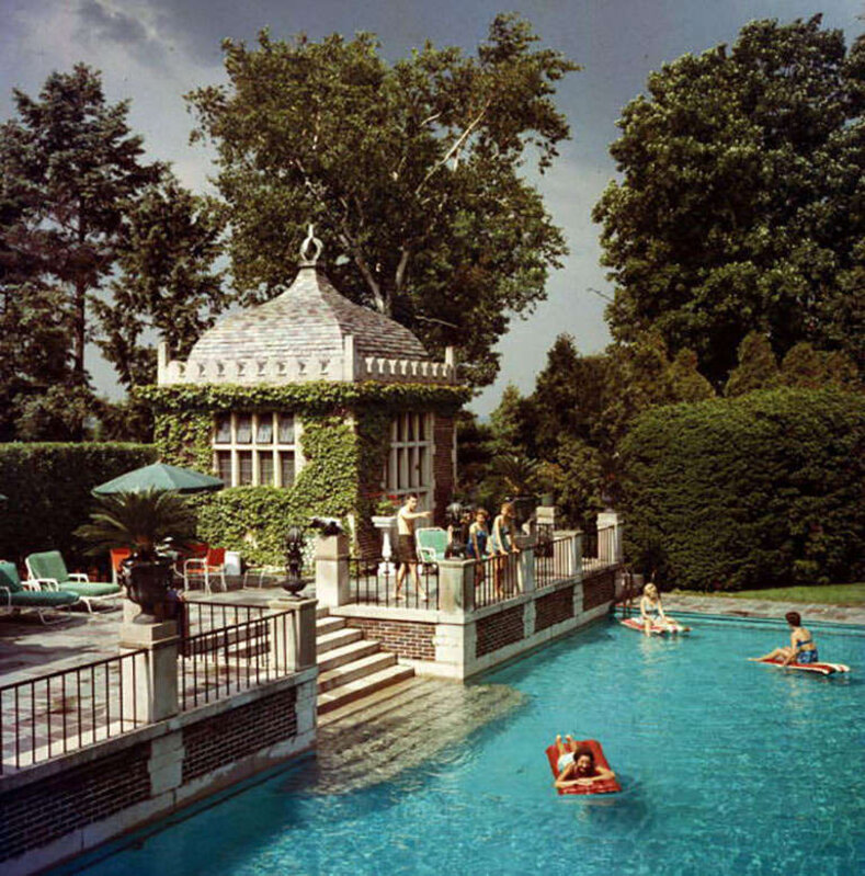 Slim Aarons, ‘Family Pool’, 1960, Photography, Lambda Print, Undercurrent Projects