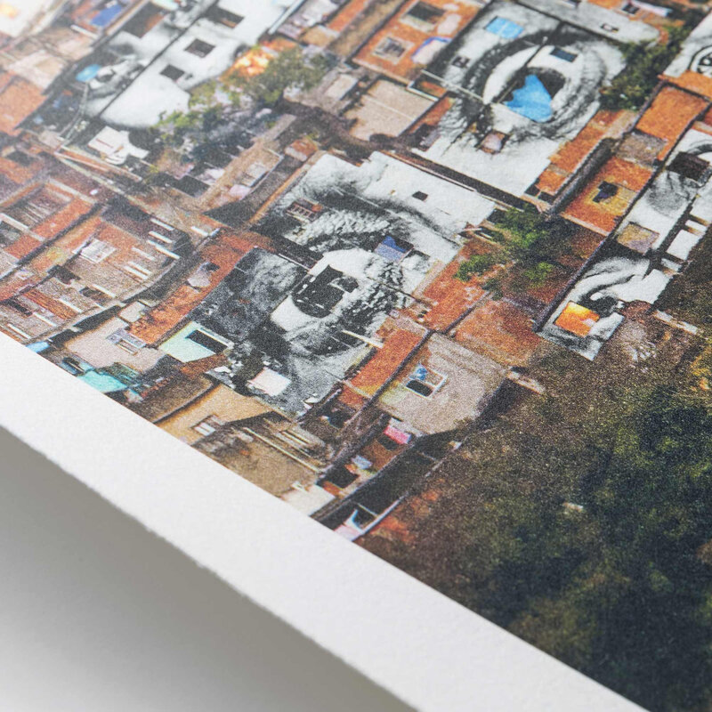 JR, ‘28 Millimètres, Women Are Heroes, Action dans la Favela Morro da Providência, Favela de Jour, Rio de Janeiro, Brésil, 2008’, 2017, Print, Original 14 colors lithograph on BFK Rives paper, Samhart Gallery