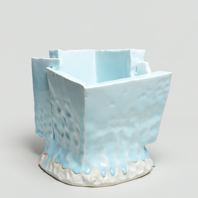 Masamichi Yoshikawa, ‘Kayho (Luxuriant pottery palace)’, 2019, Sculpture, Porcelain with seihakujiglaze, Japan Art - Galerie Friedrich Mueller