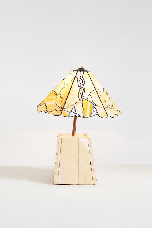Mario García Torres, ‘Escenario I’, 2021, Design/Decorative Art, Tiffany Lamp and wood, MASA Galeria