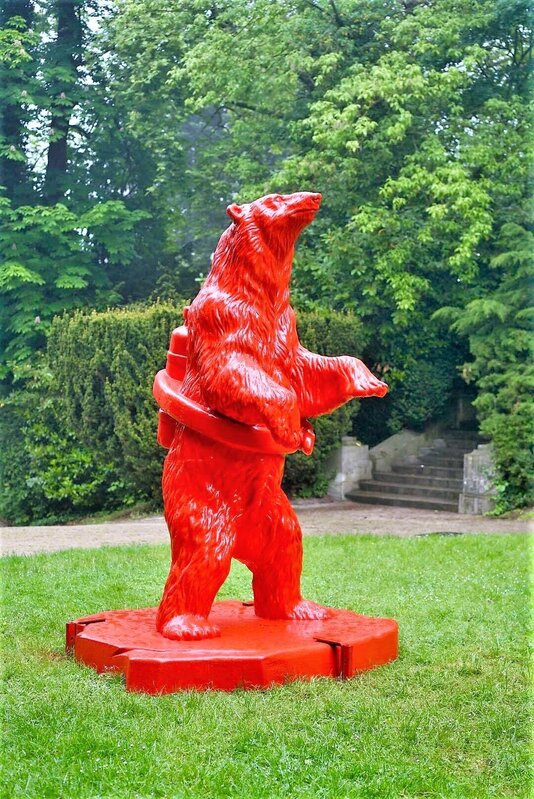 William Sweetlove, ‘Cloned big Polar Bear with pet bottle.’, 2018, Sculpture, Resin, Galleri GKM