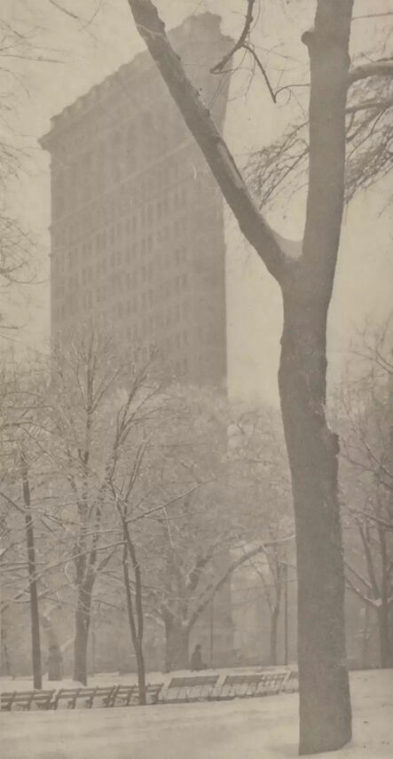 Alfred Stieglitz, ‘Flatiron Building ’, 1903