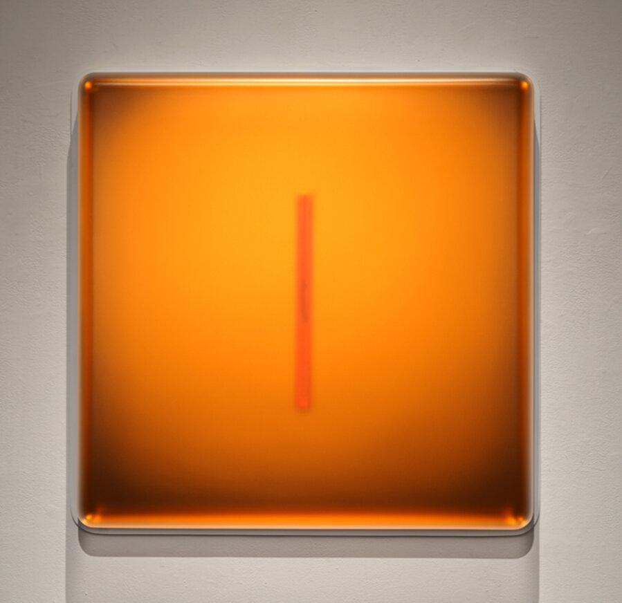 Vacuum Square Light-Glyph (Orange)