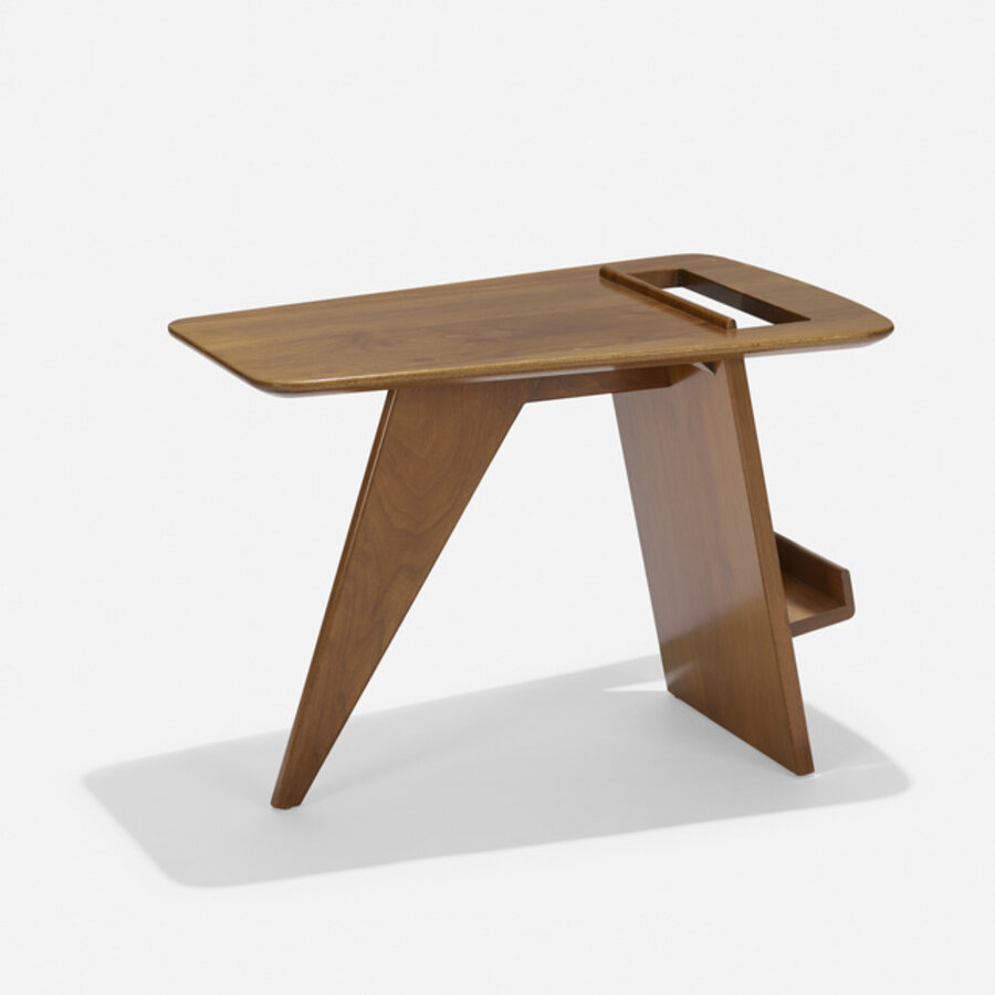 Magazine table, model T539