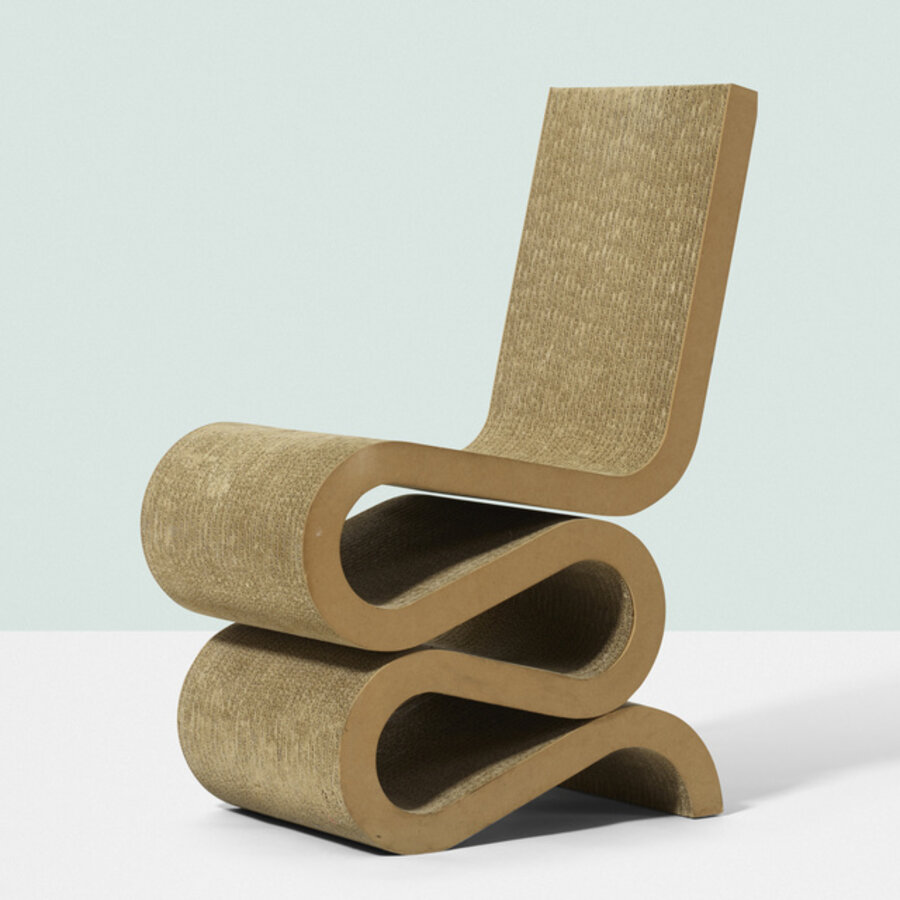 Wiggle chair
