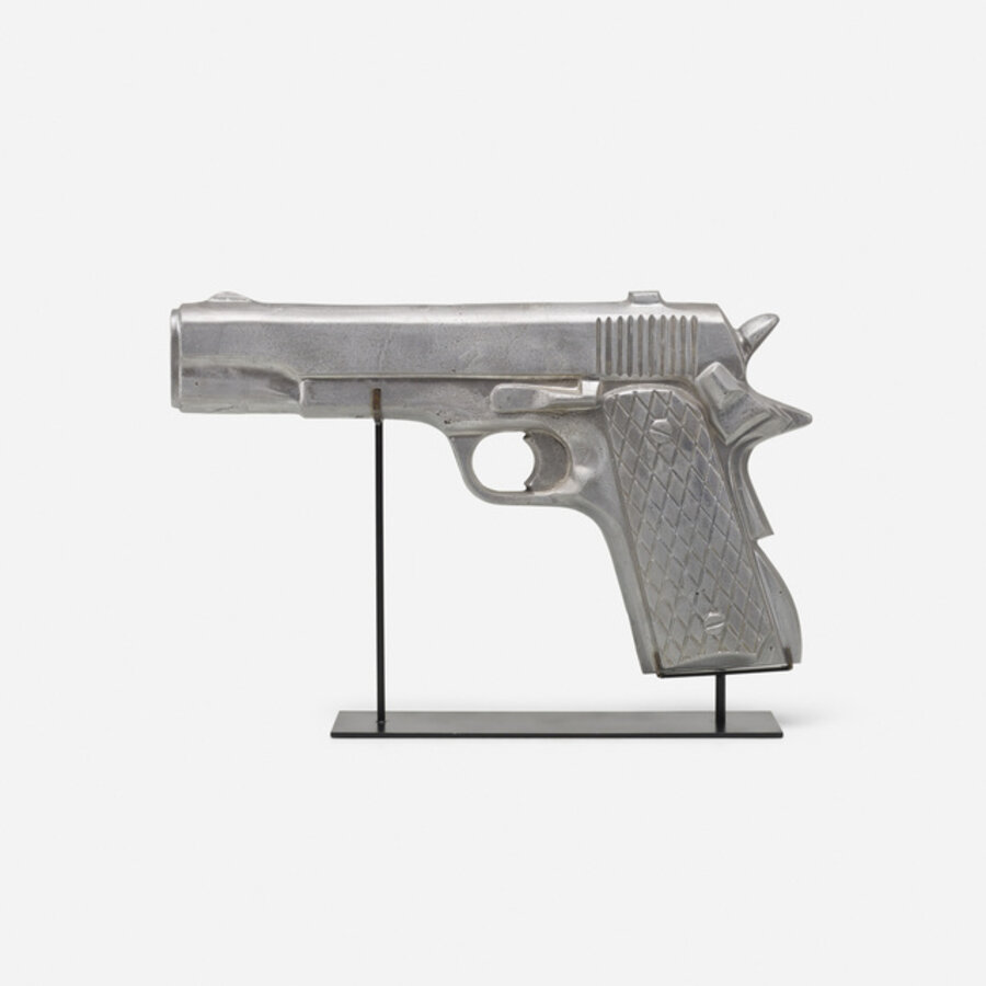 Monumental Gun