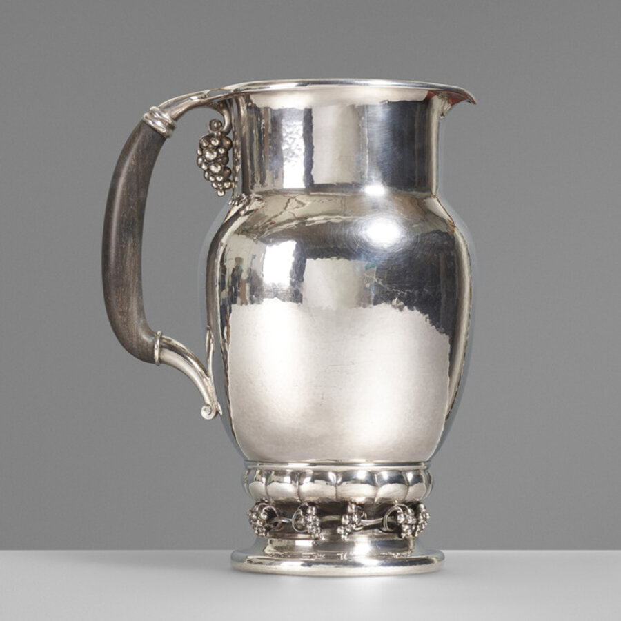 Pitcher, no. 407C