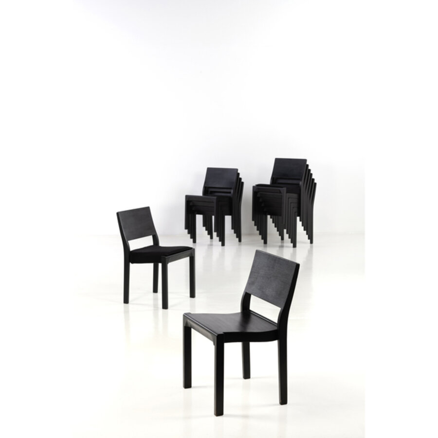 Model 611, Set of twelve chairs
