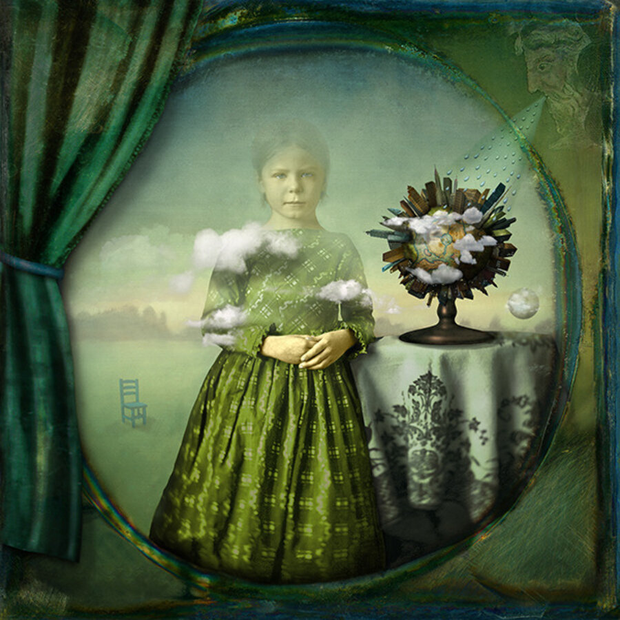 Small Possible Worlds