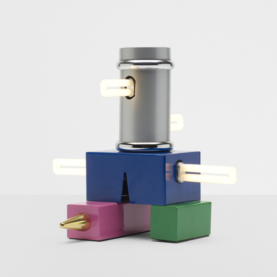 Laurel table lamp