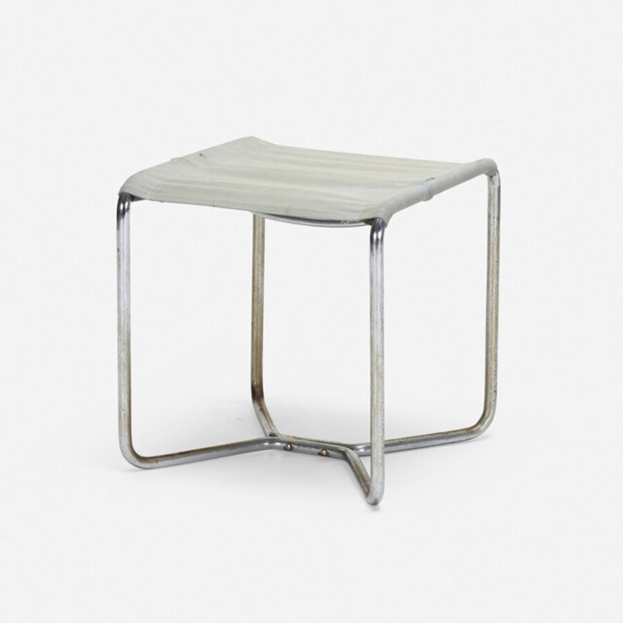 B8 stool