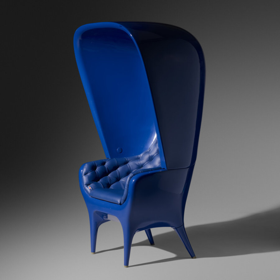 Showtime armchair
