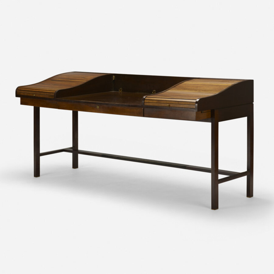Desk, model 912C