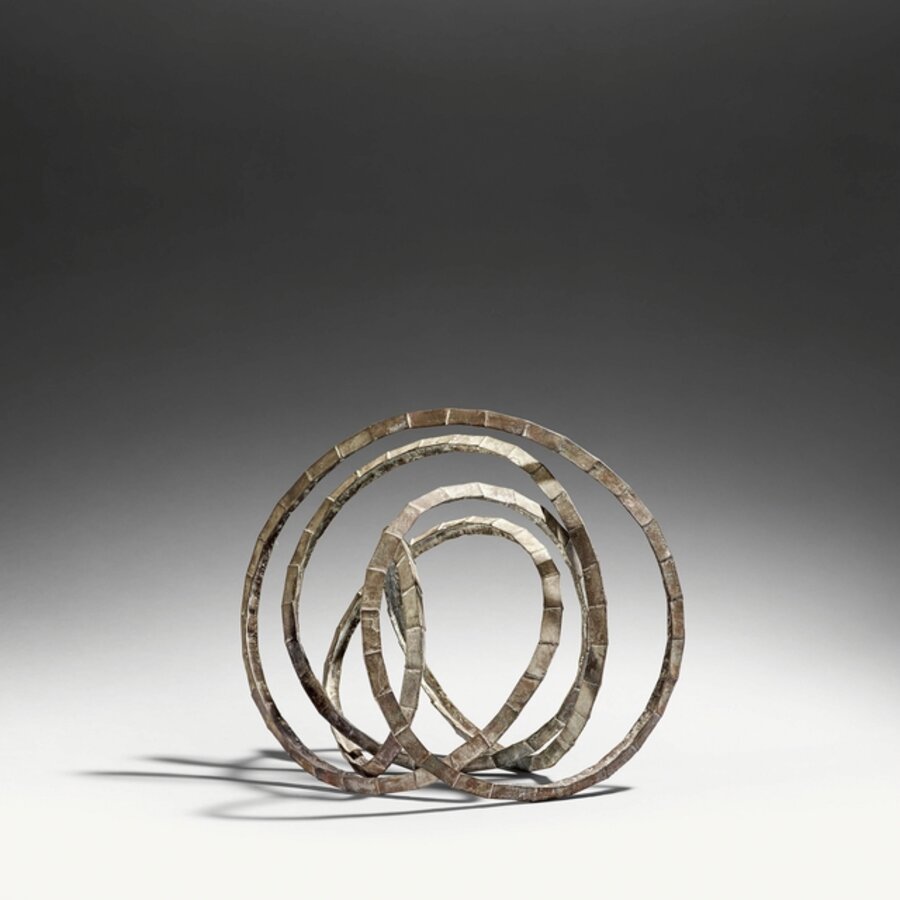 INTERCONNECTED SCULPTURE