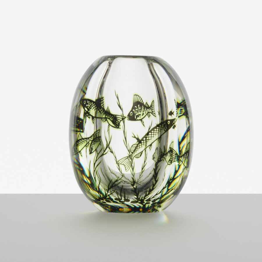 Graal Fish vase