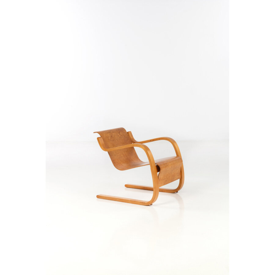 Model 31, Armchair