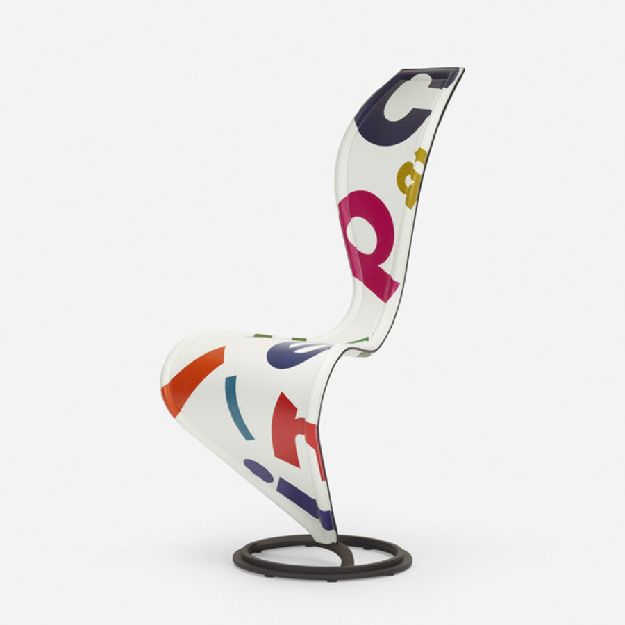S-chair