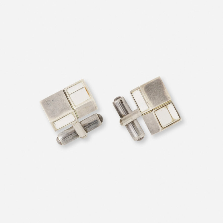 Cufflinks, pair