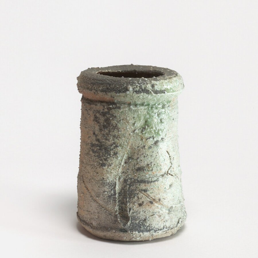 shigaraki hanaire - vase, natural ash, shigaraki-style (#000707)