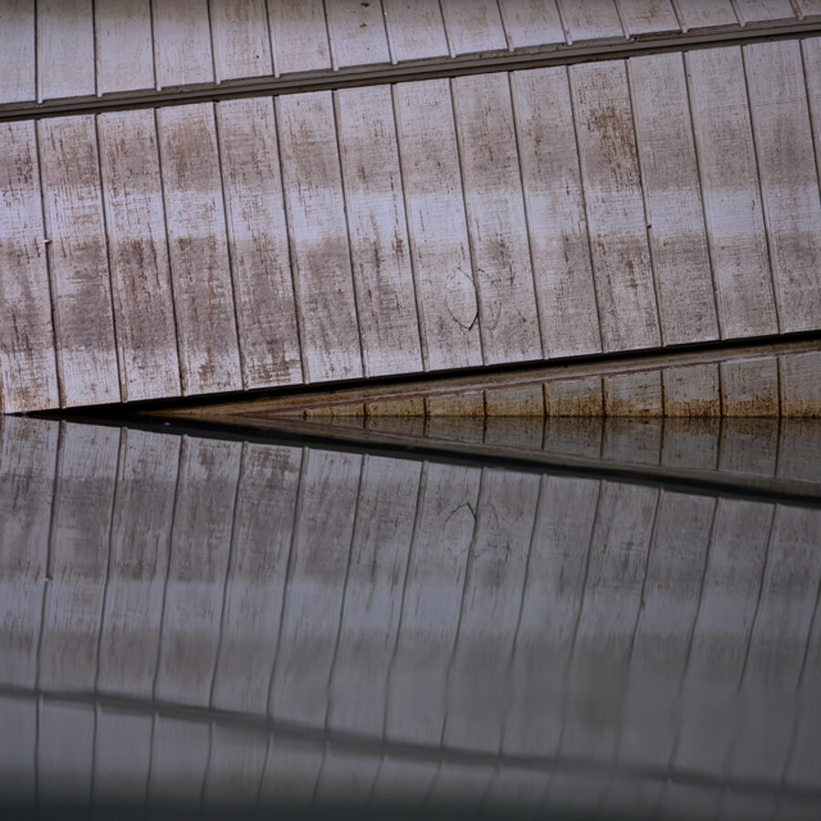 GARAGE DOOR