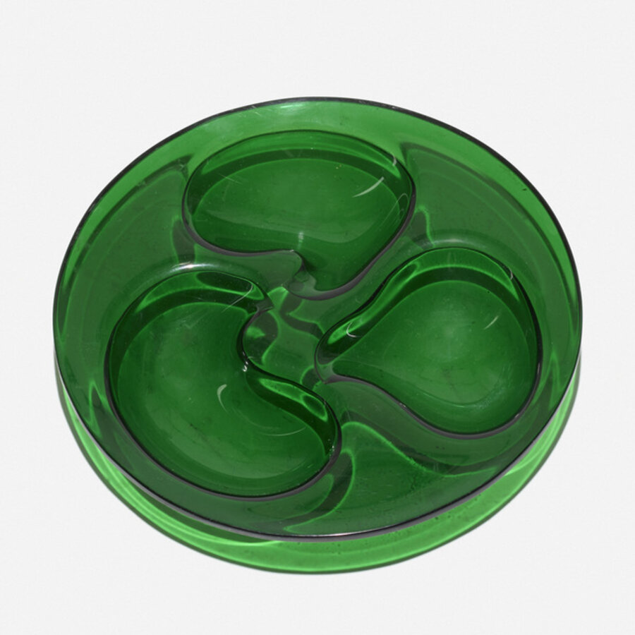 Cloverware serving dish