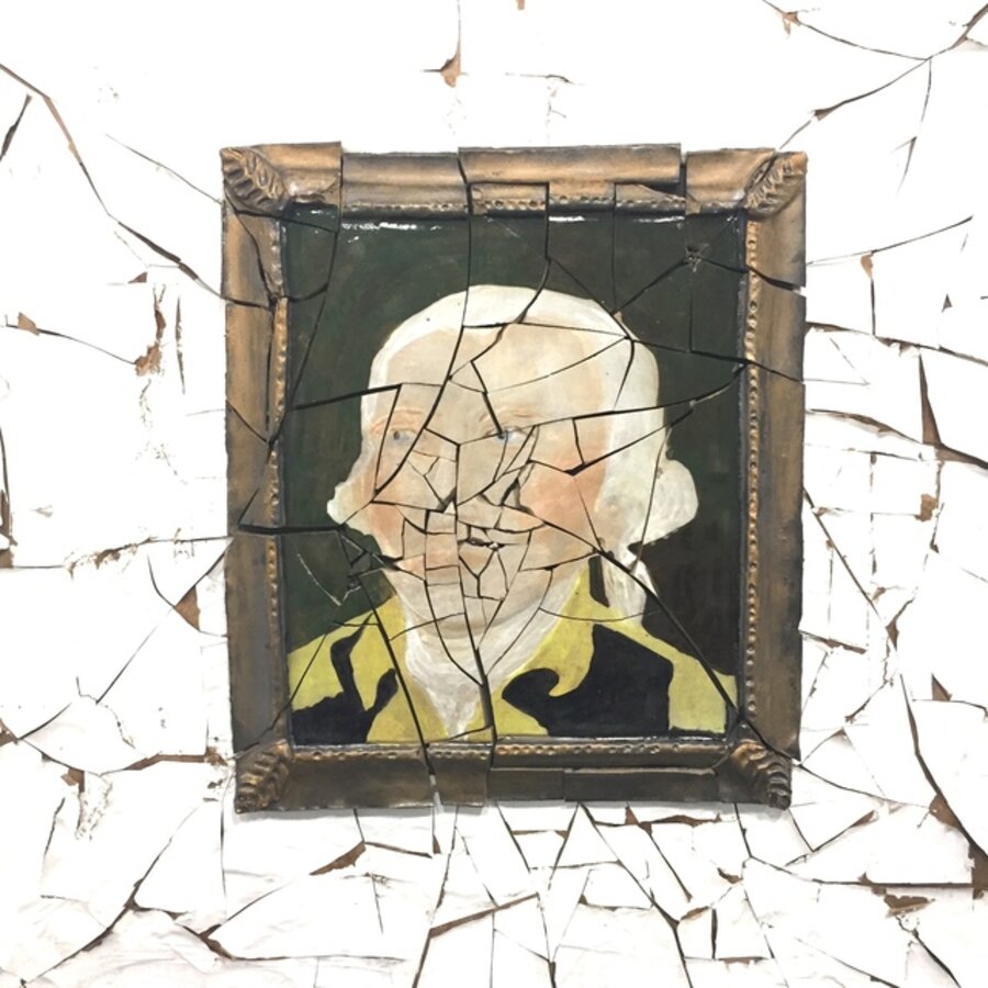 Cracked George