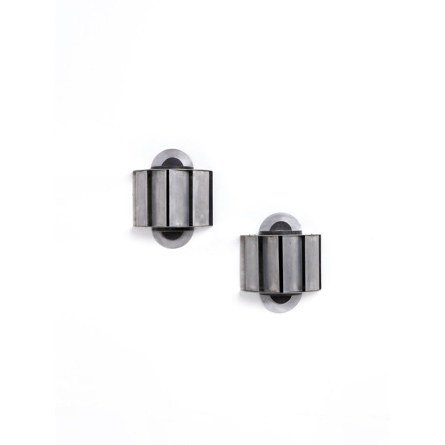 Pair of wall lights with adjustable shutters