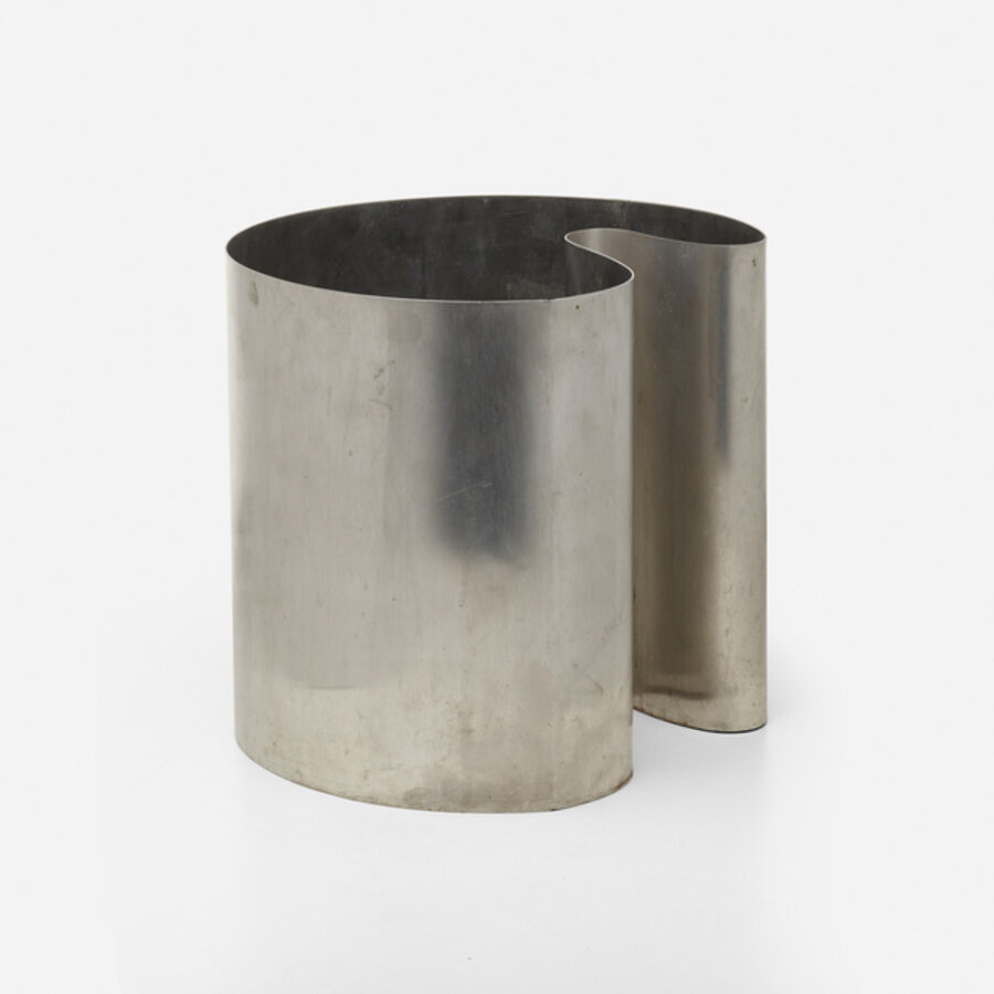 Wastepaper basket
